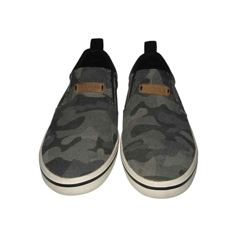 XTRATUF Sharkbyte Grey Camo Slip On Deck Shoes Womens 7 XSW-002